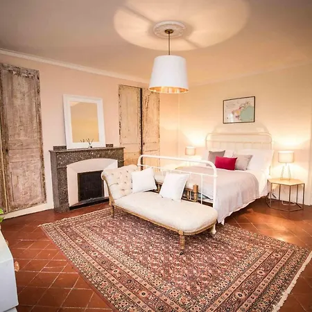 Townhouse Couette-café *