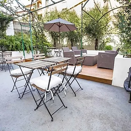 Bed & Breakfast Townhouse 4*